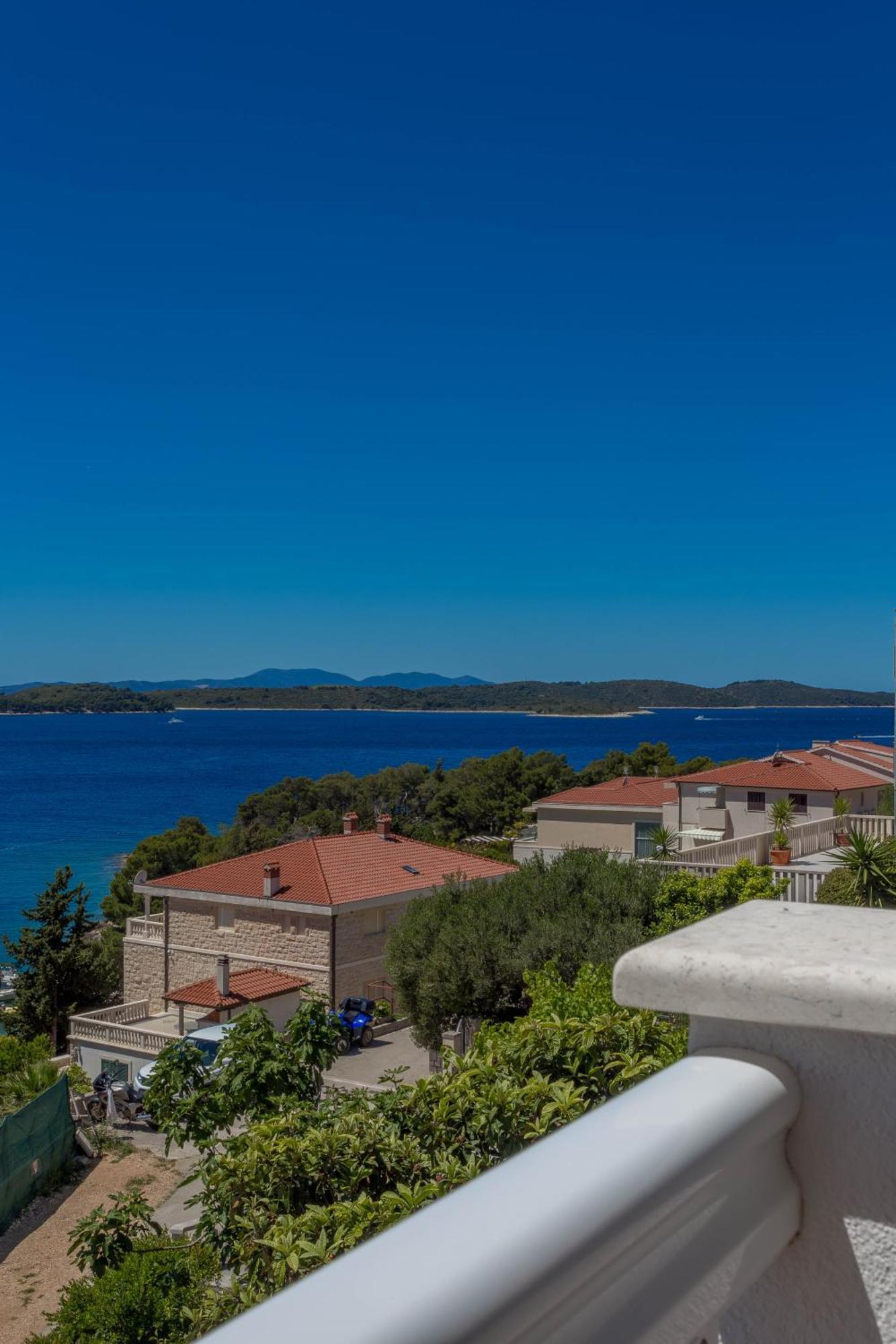 Tia Hvar Top View Apartment Hvar Town Exterior foto